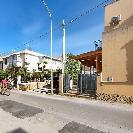 Casa Karuscia Apartment *